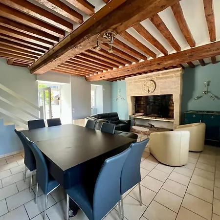 La Glycine, Avec Acces Piscine Et Jacuzzi Apartament *