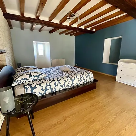 La Glycine, Avec Acces Piscine Et Jacuzzi Apartament