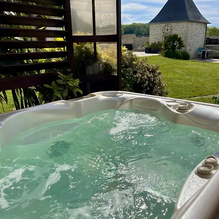 Apartment La Glycine, Avec Acces Piscine Et Jacuzzi *
