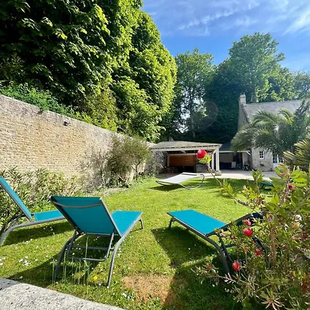 La Glycine, Avec Acces Piscine Et Jacuzzi Apartment