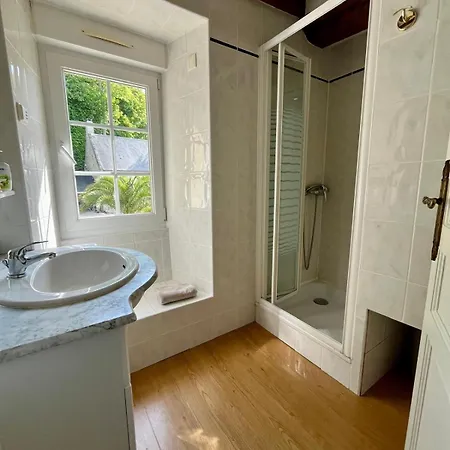 Apartment La Glycine, Avec Acces Piscine Et Jacuzzi